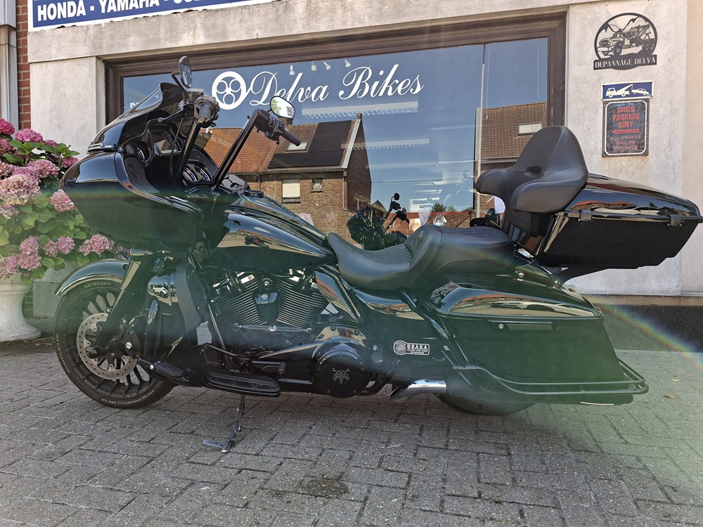 Harley Davidson FLHRS 107 Roadking Special omgevormd tot Roadglide year 2018