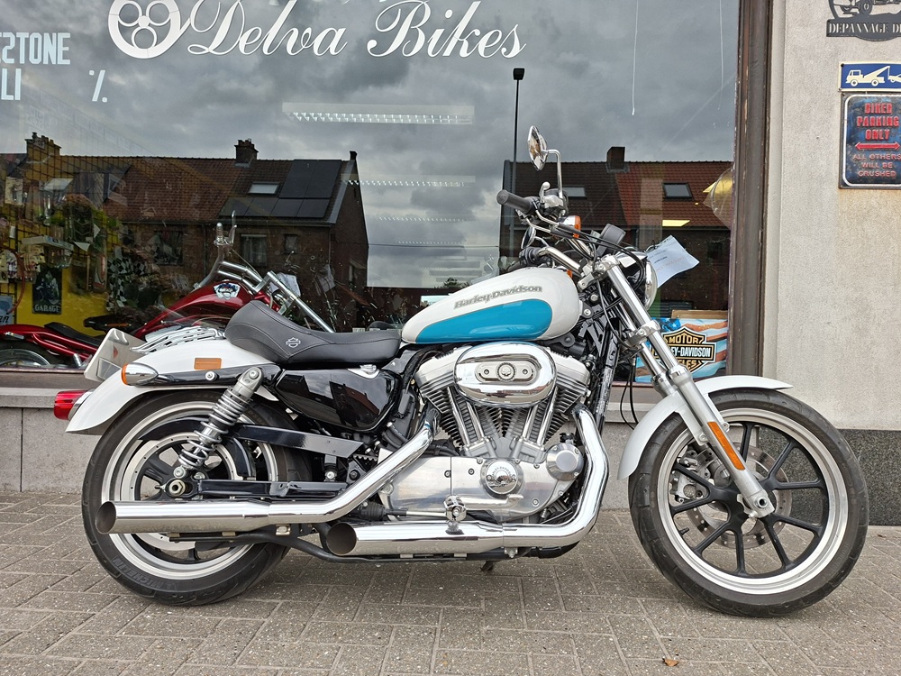 Harley Davidson XL883l SUPER LOW